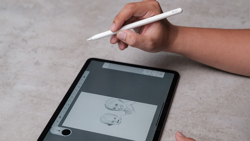 So sánh Apple Pencil 1 vs. 2 |  Cách sạc pin Apple Pencil